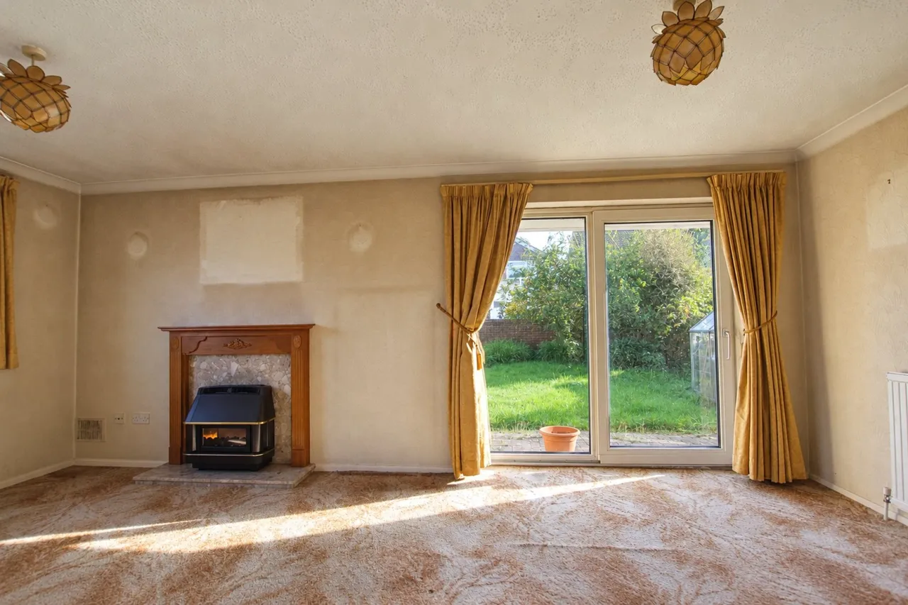 Chantry Drive, Weston-super-Mare, BS22, photo 3