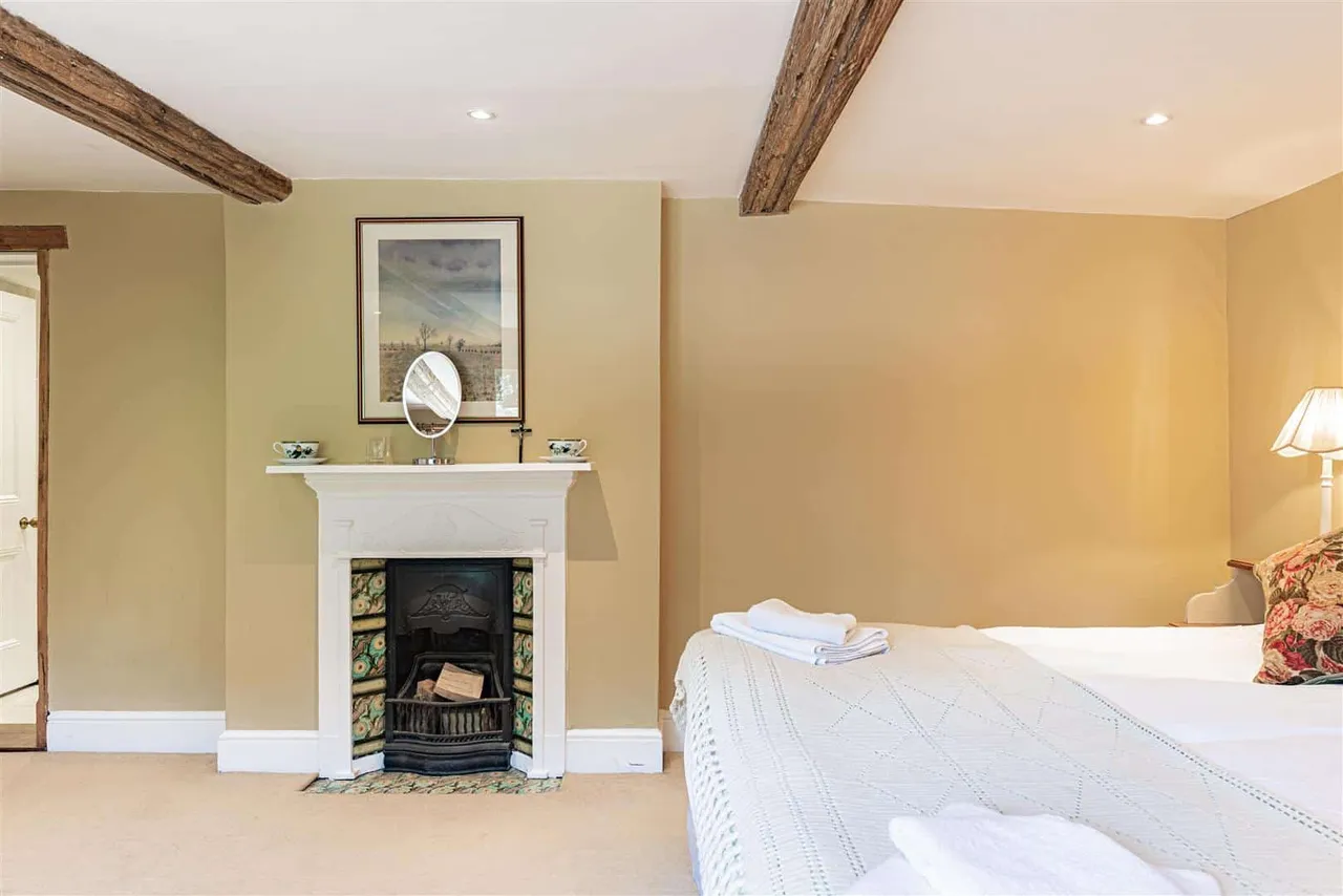 Longage Hill, Lyminge, Folkestone, Kent, CT18 8HB, photo 35