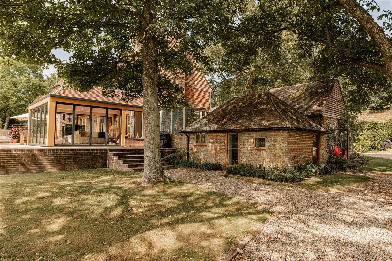 Longage Hill, Lyminge, Folkestone, Kent, CT18 8HB, photo 43