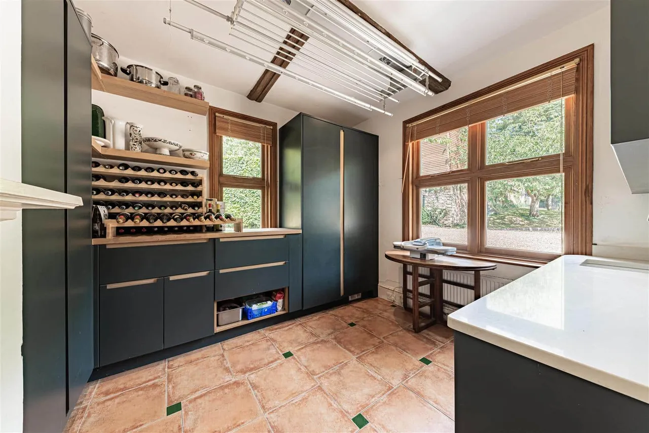 Longage Hill, Lyminge, Folkestone, Kent, CT18 8HB, photo 26