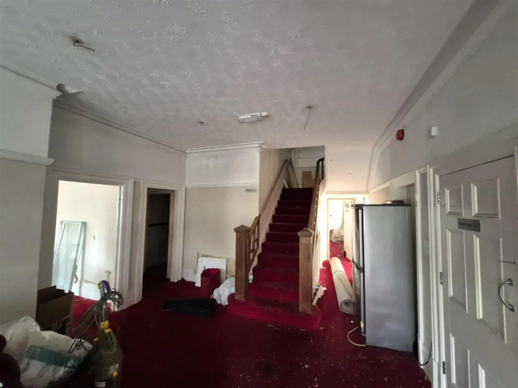 Birkenhead Road, Meols, CH47, photo 4