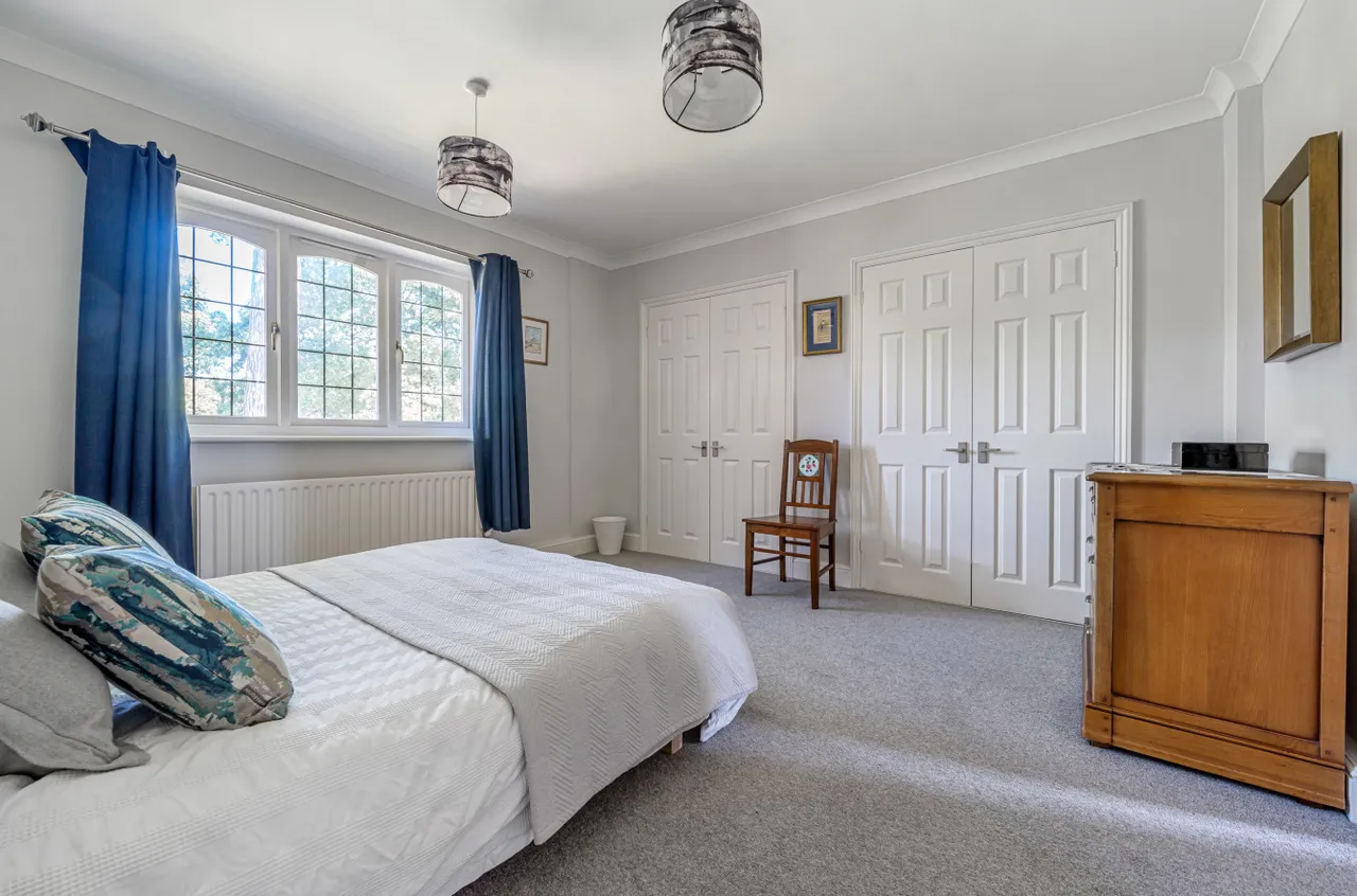 Fairlawn Park, Horsell, GU21, photo 15