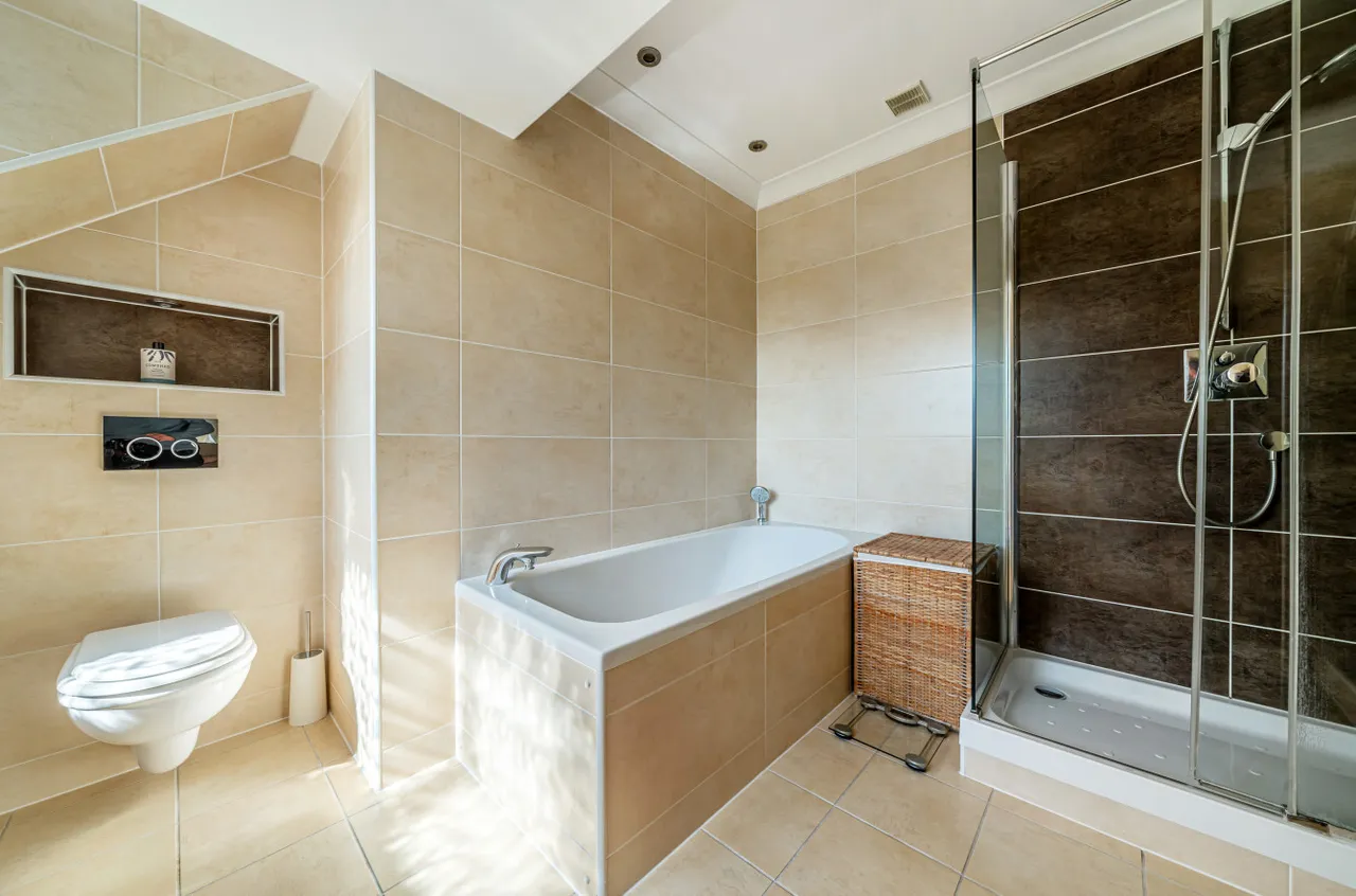 Fairlawn Park, Horsell, GU21, photo 19