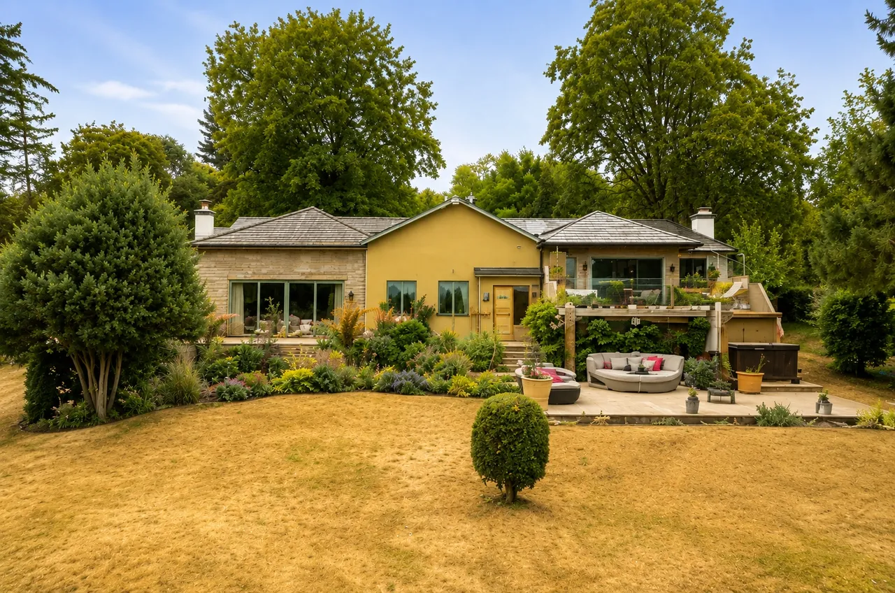 5 bed house for sale, Alresford Road, Winchester, SO21