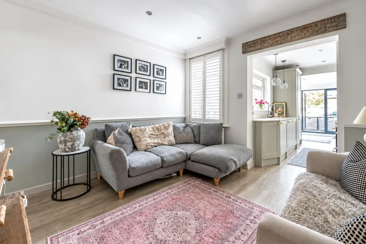 Park Walk, Ashtead, KT21, photo 2