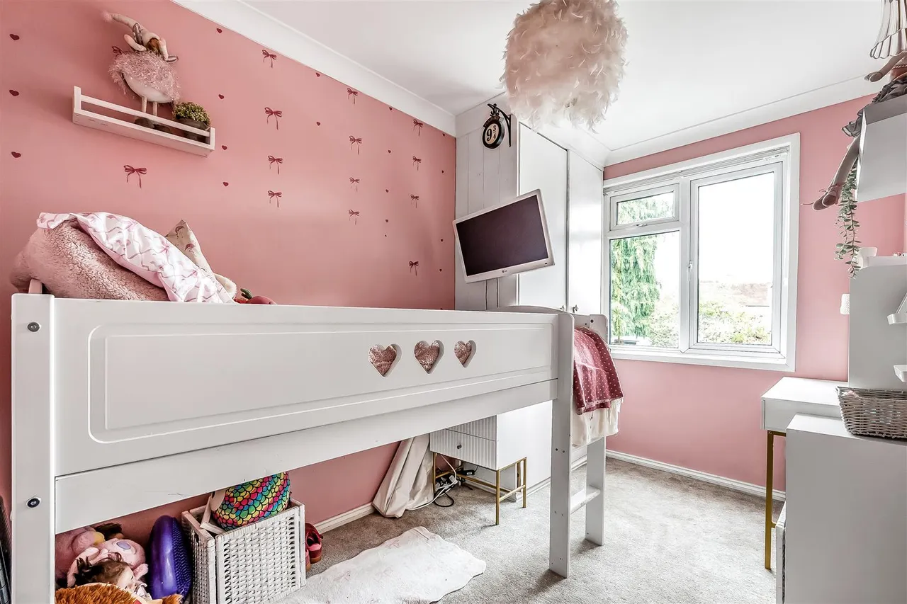 Park Walk, Ashtead, KT21, photo 10