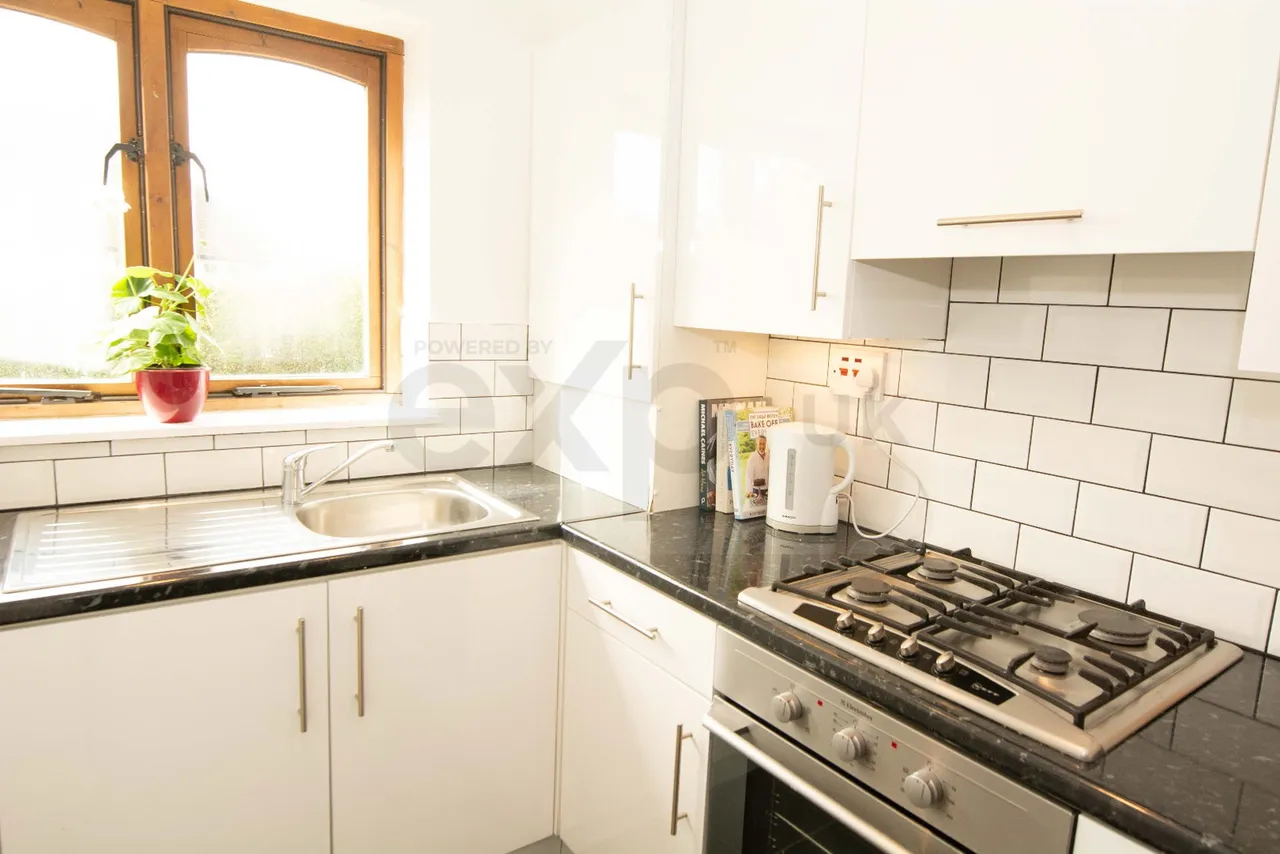 The Causeway, East Finchley N2 London, photo 4