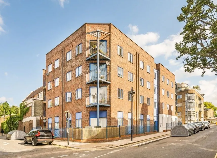 2 bed flat to rent — Margery Street, Clerkenwell, WC1X