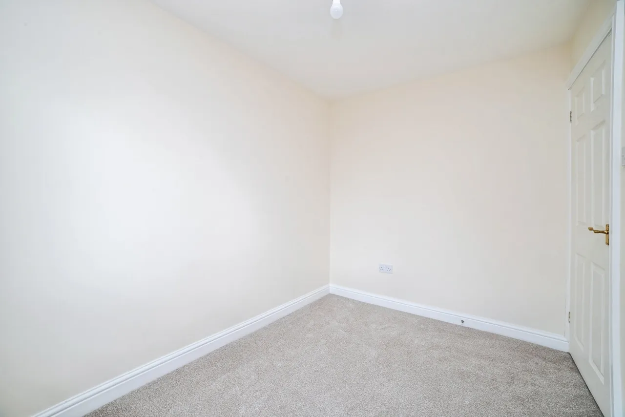 Earlswood Drive, Mansfield, Nottinghamshire, NG18, photo 11