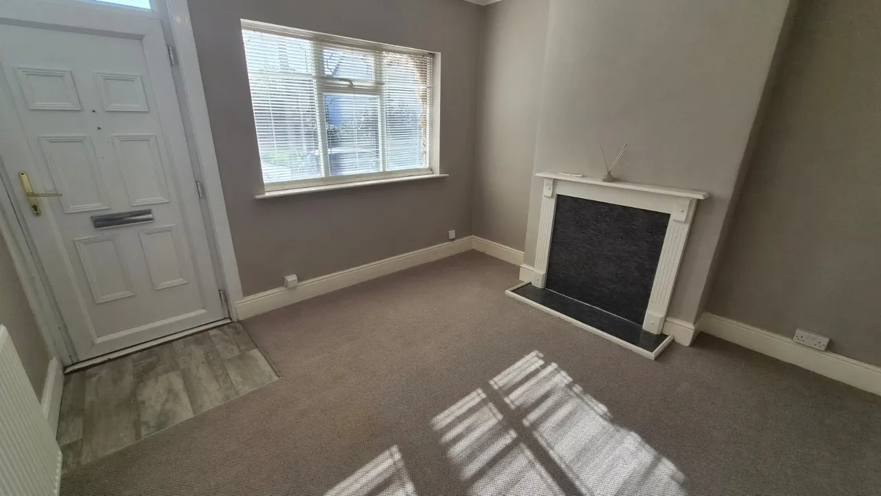 Wolverhampton Road, Cannock, WS11, photo 7