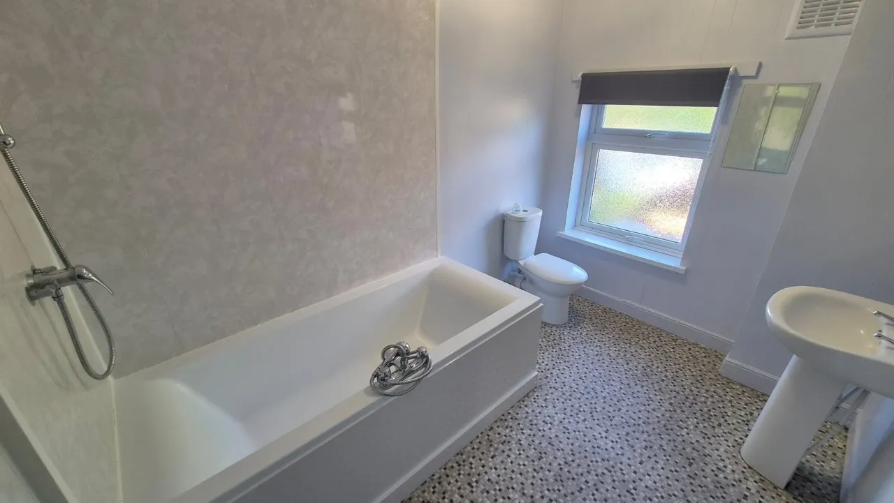 Wolverhampton Road, Cannock, WS11, photo 4