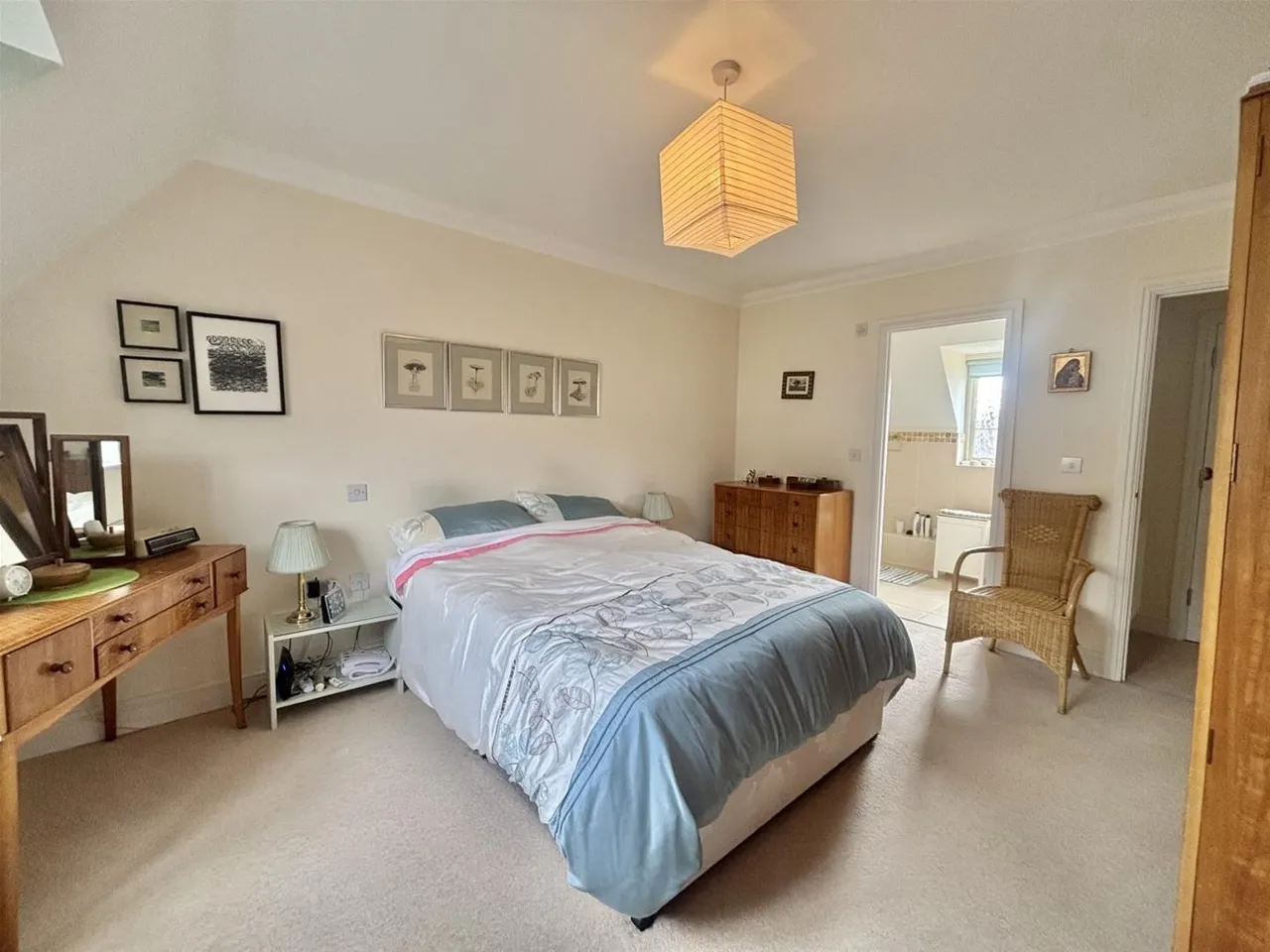 St Michaels View, Mere, Warminster BA12 6FB, photo 9
