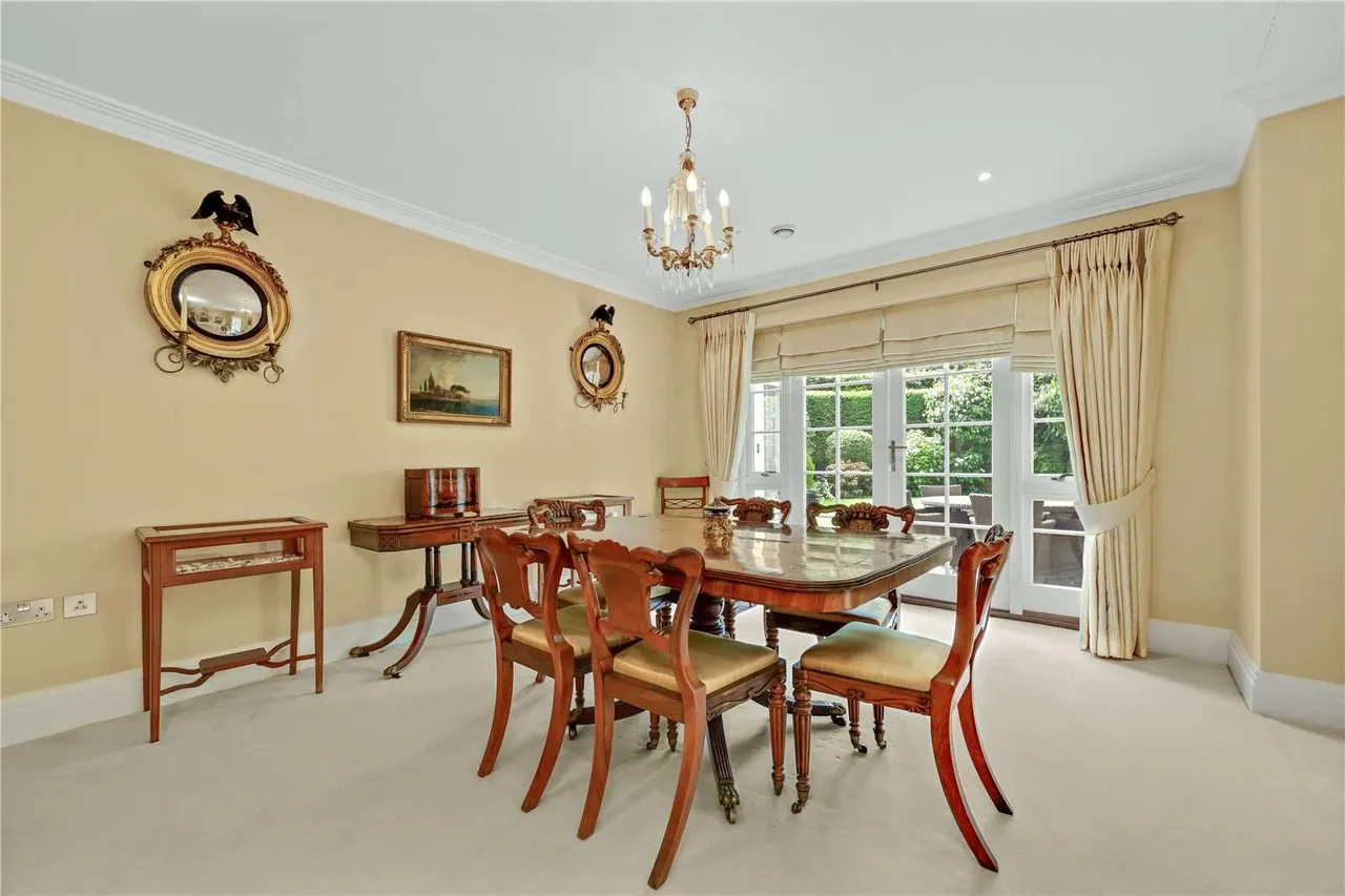 Weybridge Park, Weybridge, Surrey, KT13 8SL, photo 5