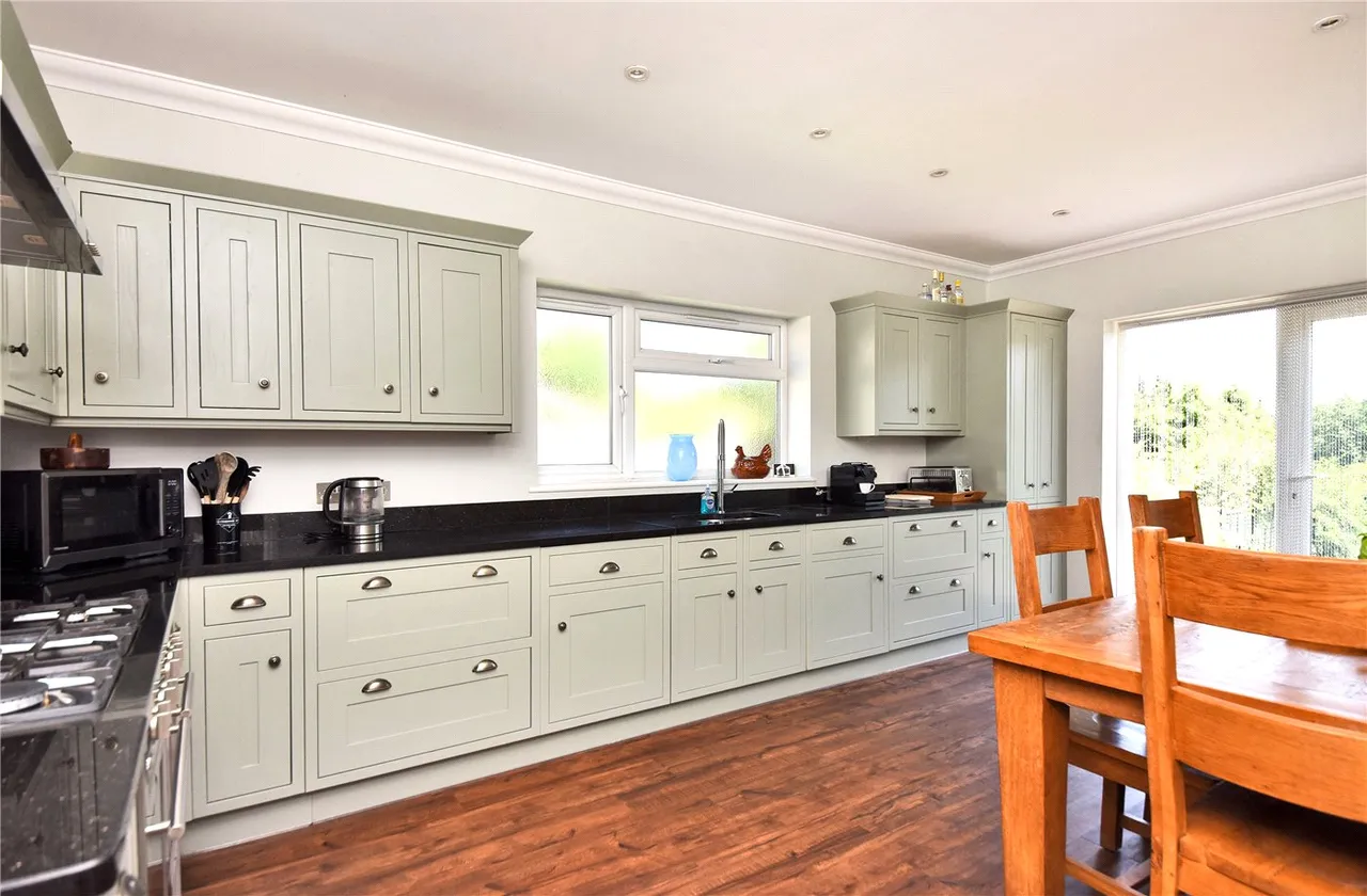 South Drive, Banstead, SM7, photo 7