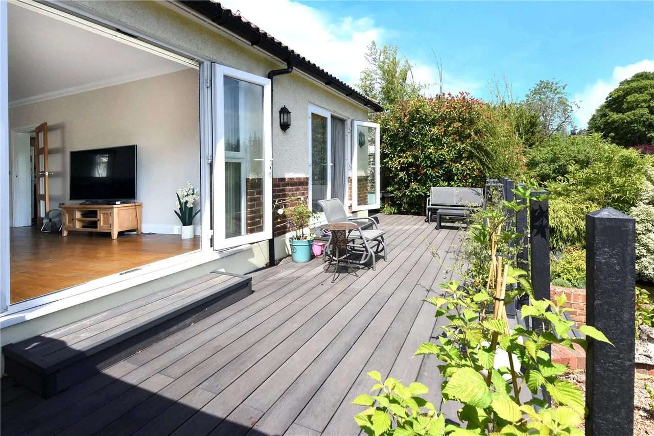 South Drive, Banstead, SM7, photo 17
