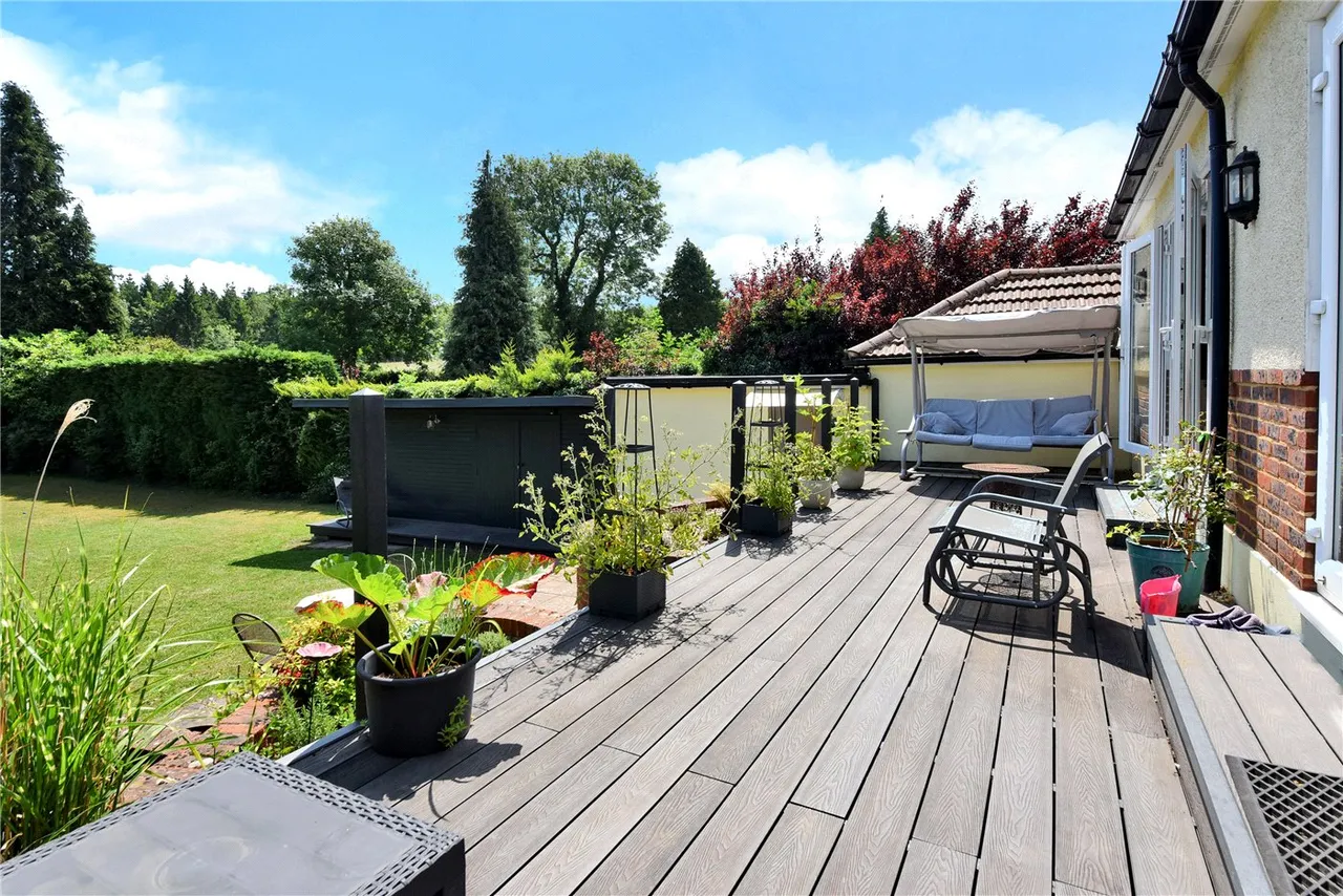 South Drive, Banstead, SM7, photo 18