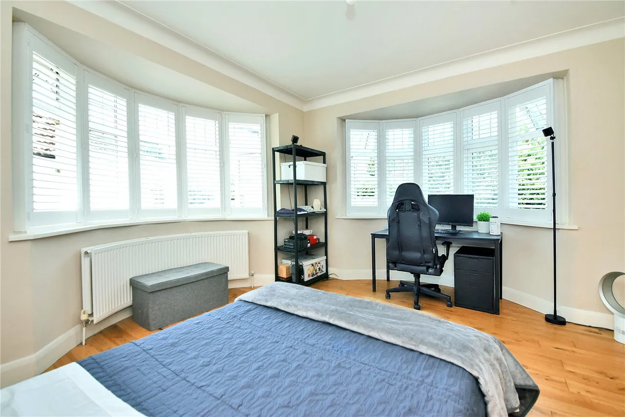 South Drive, Banstead, SM7, photo 11