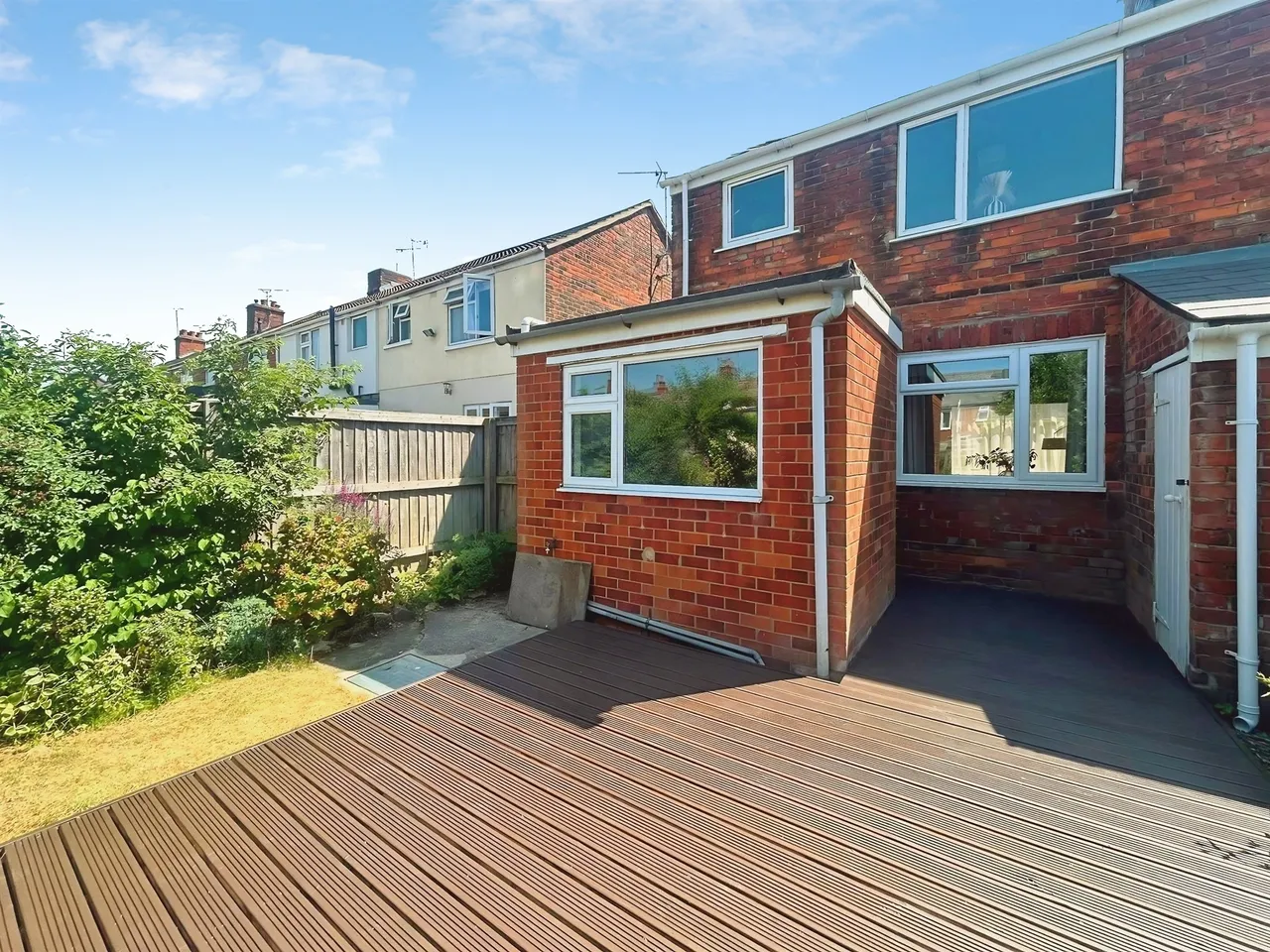 Osborne Street, Swindon, SN2, photo 18