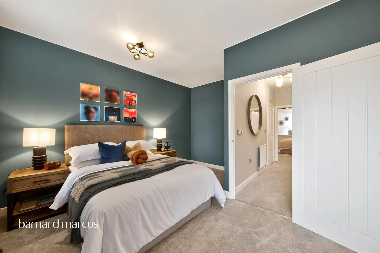 High Road, Finchley, N12, photo 7