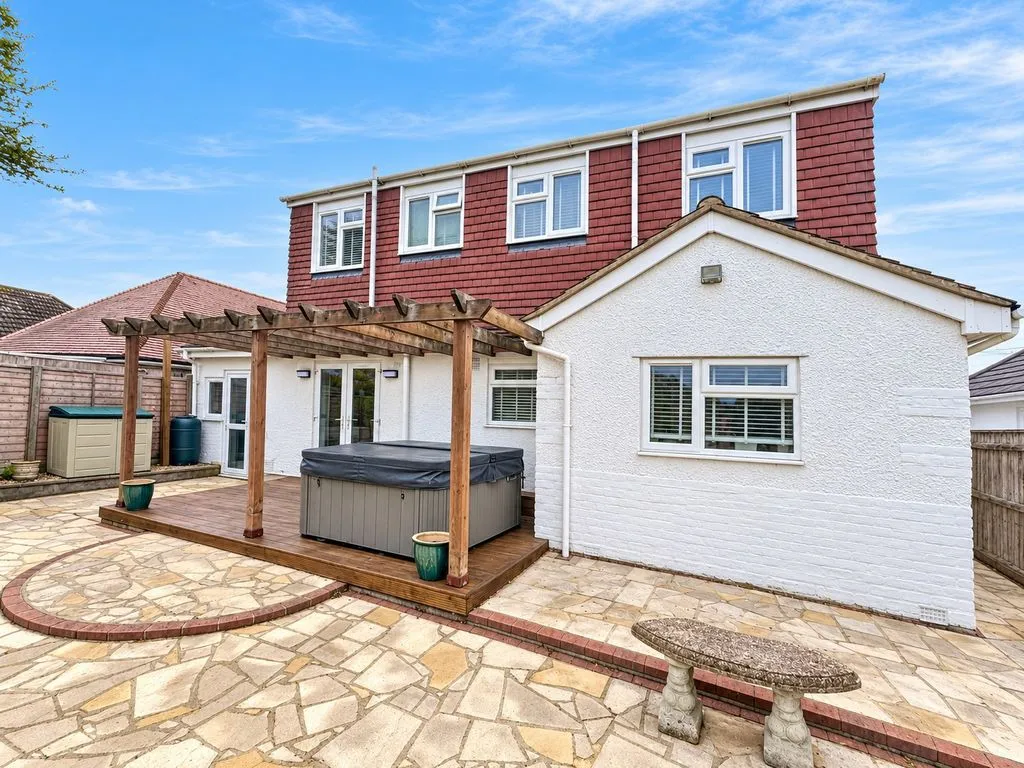 Sea Road, Barton On Sea, BH25, photo 18