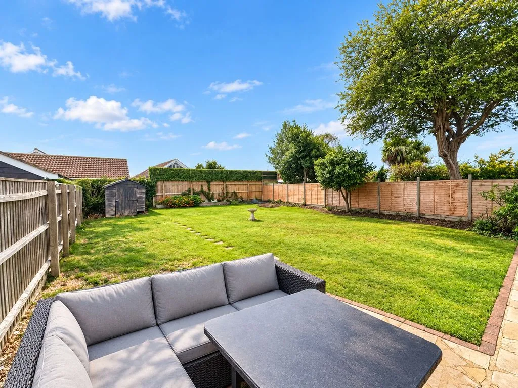 Sea Road, Barton On Sea, BH25, photo 17