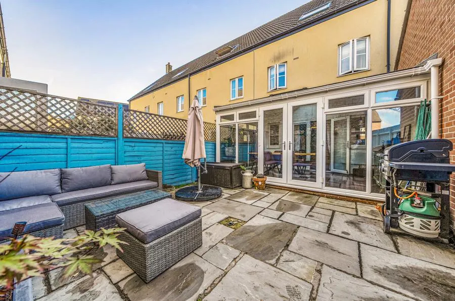 Cassini Drive, Swindon, SN25, photo 17