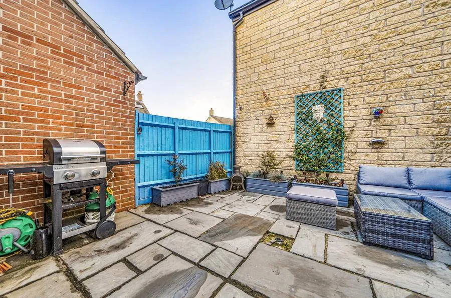 Cassini Drive, Swindon, SN25, photo 18
