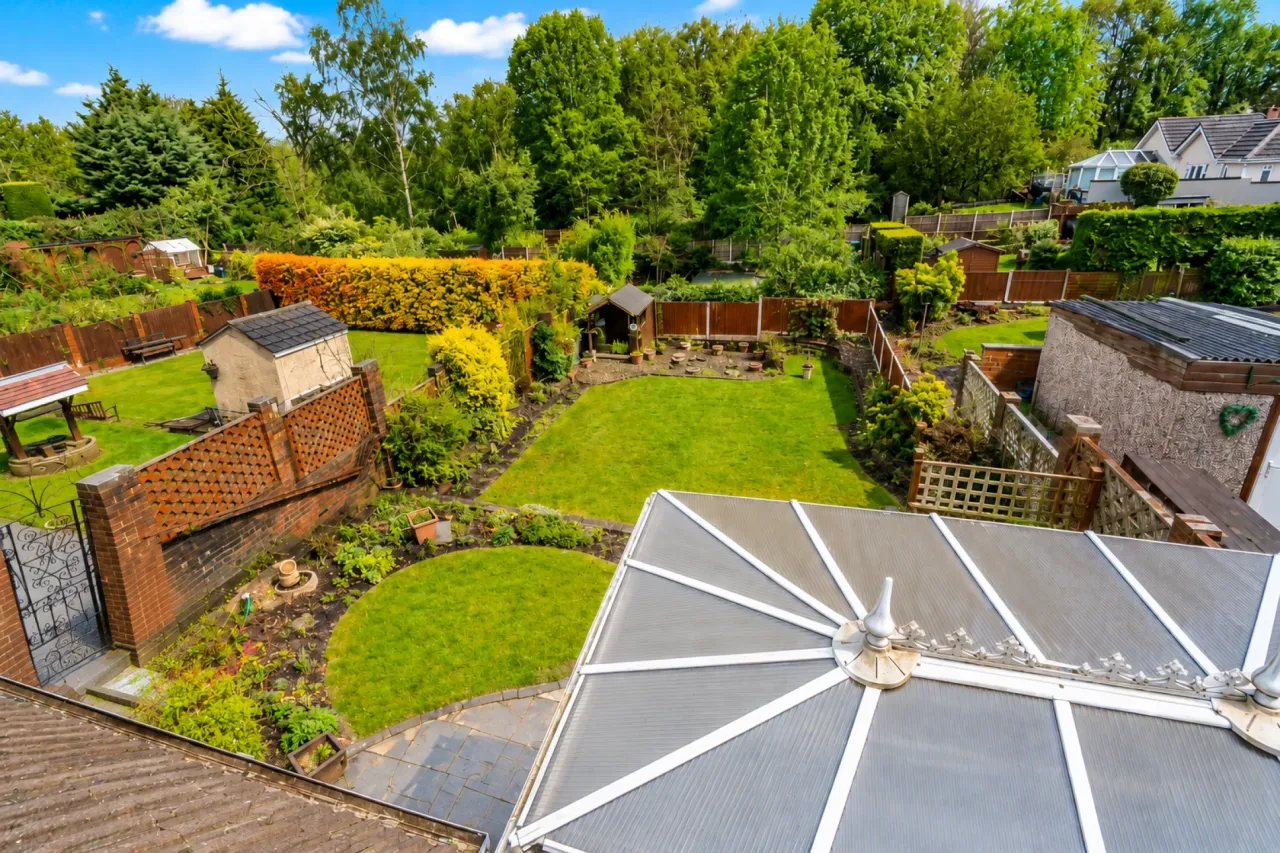 Tudor Road, Hednesford, photo 17