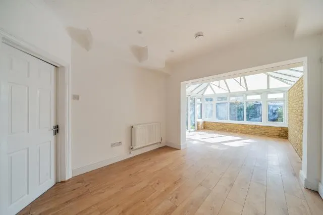 Feltham Road, Ashford, TW15, photo 20
