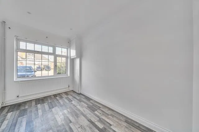 Feltham Road, Ashford, TW15, photo 7