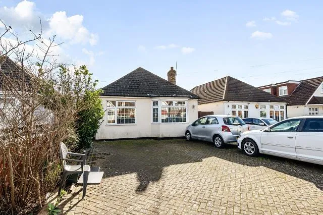 Feltham Road, Ashford, TW15, photo 21