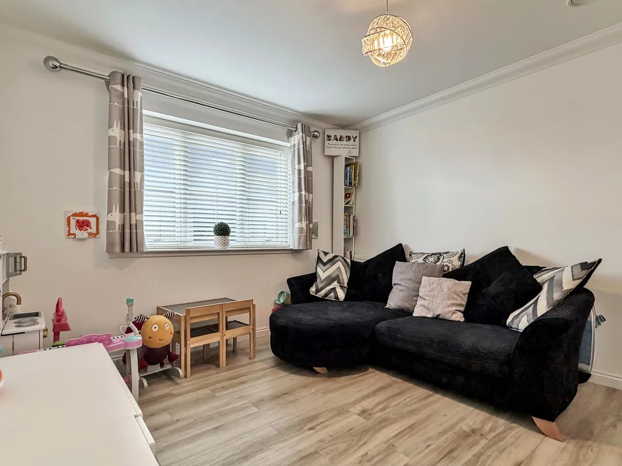 Holyrood Drive, Elgin, photo 15