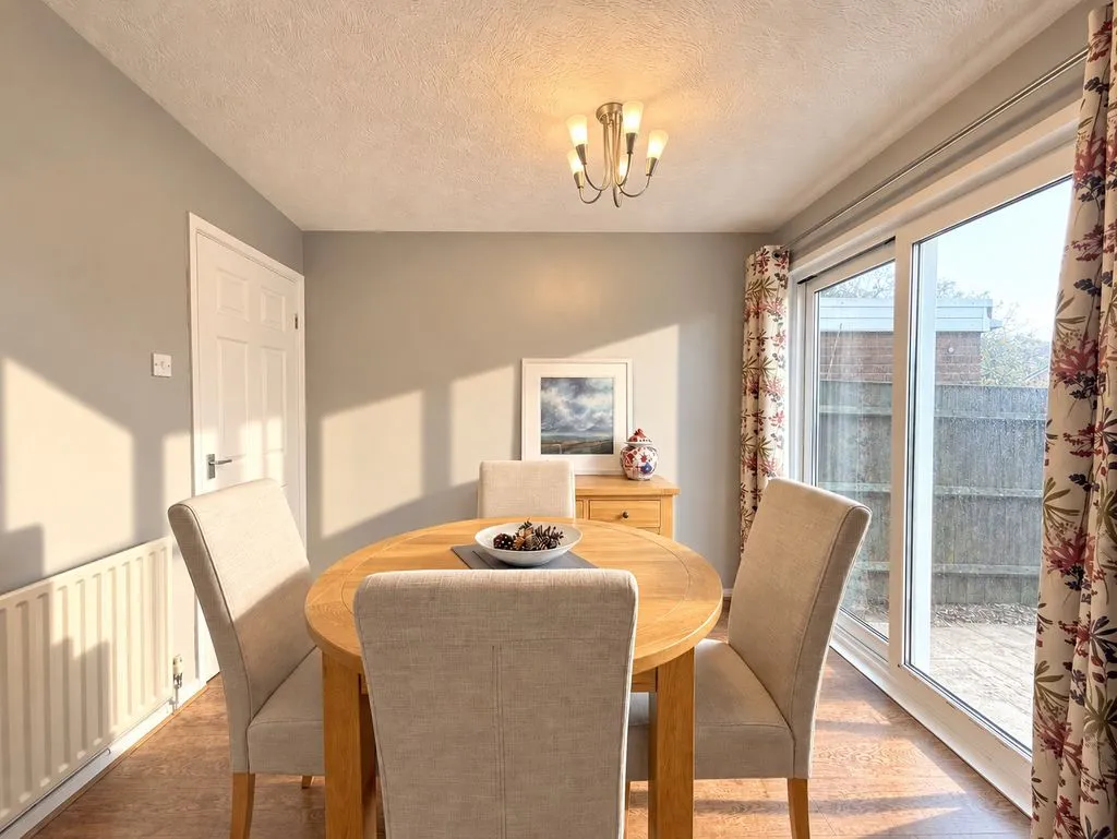 Canterbury Drive, Burntwood, WS7, photo 8