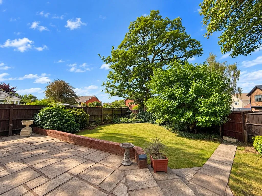 Canterbury Drive, Burntwood, WS7, photo 17
