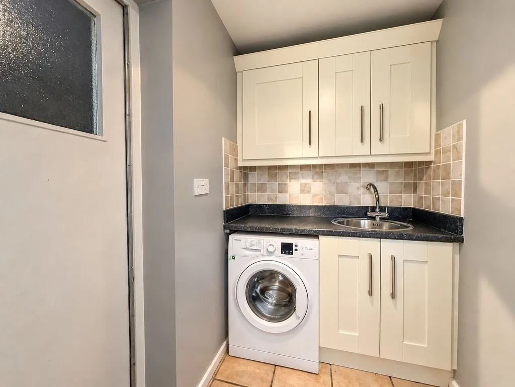 Canterbury Drive, Burntwood, WS7, photo 7