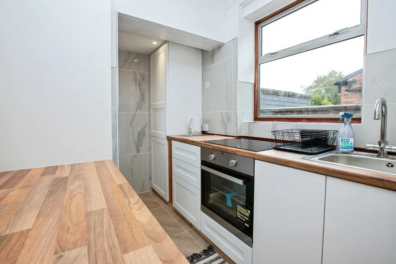Redcliffe Street, Sutton-in-Ashfield, Nottinghamshire, NG17, photo 6