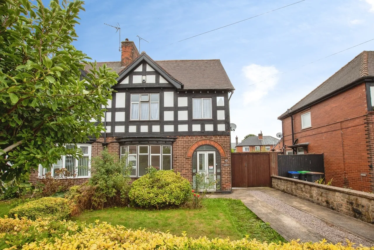 3 bed house for sale — Redcliffe Street, Sutton-in-Ashfield, Nottinghamshire, NG17