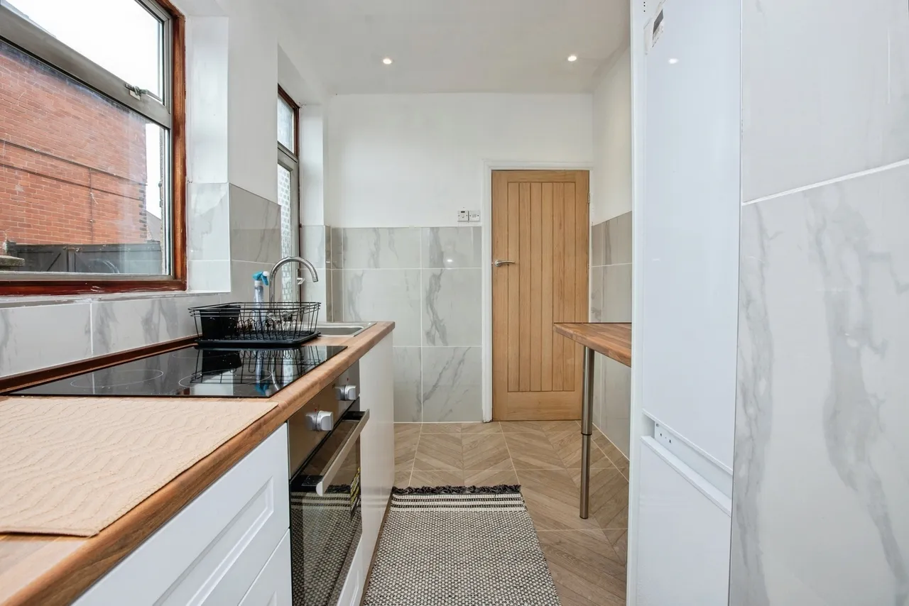 Redcliffe Street, Sutton-in-Ashfield, Nottinghamshire, NG17, photo 7