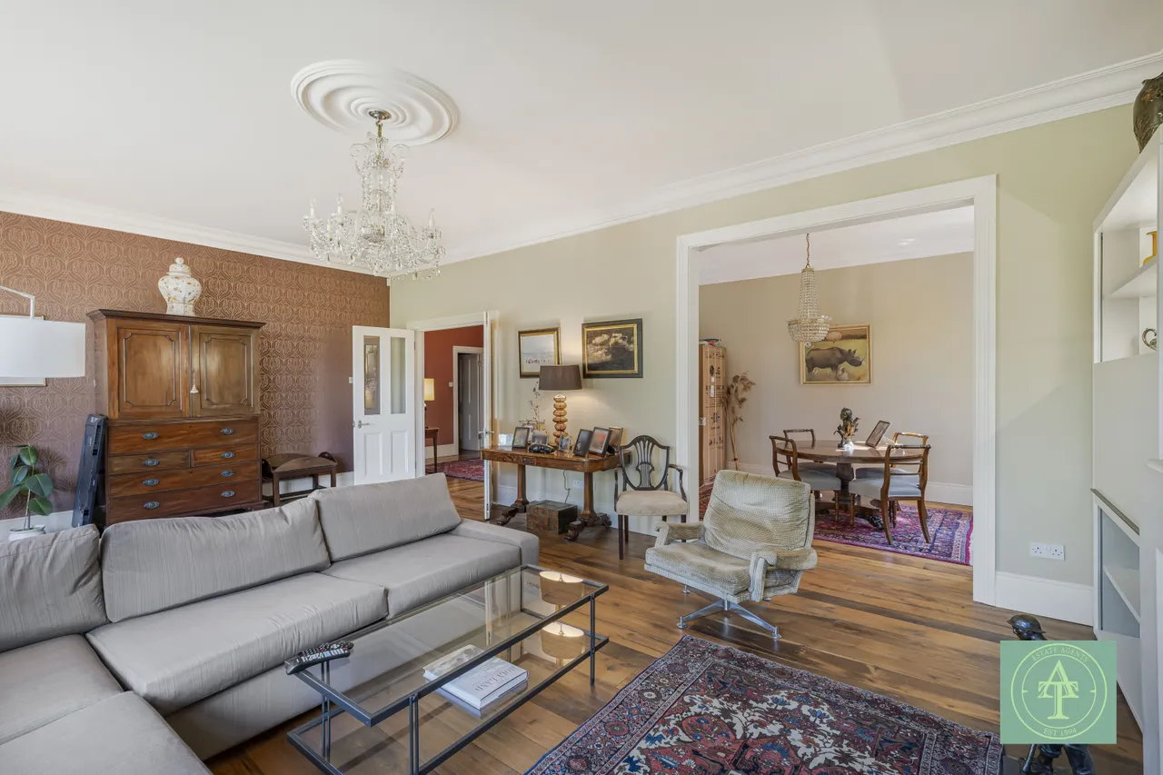 Crescent West, Hadley Wood, EN4, photo 5