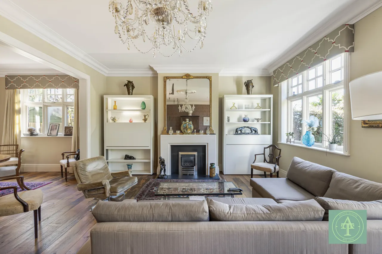 Crescent West, Hadley Wood, EN4, photo 4