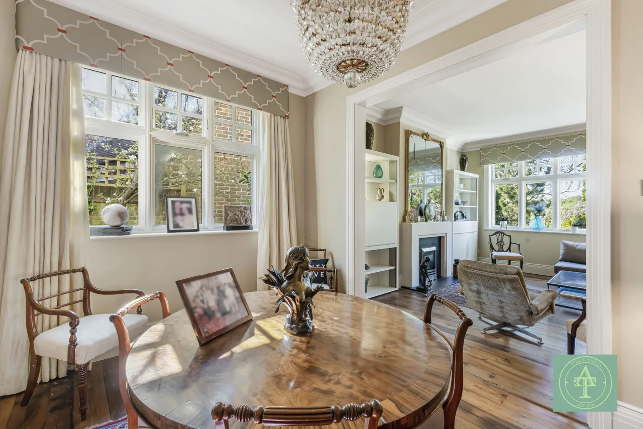Crescent West, Hadley Wood, EN4, photo 7