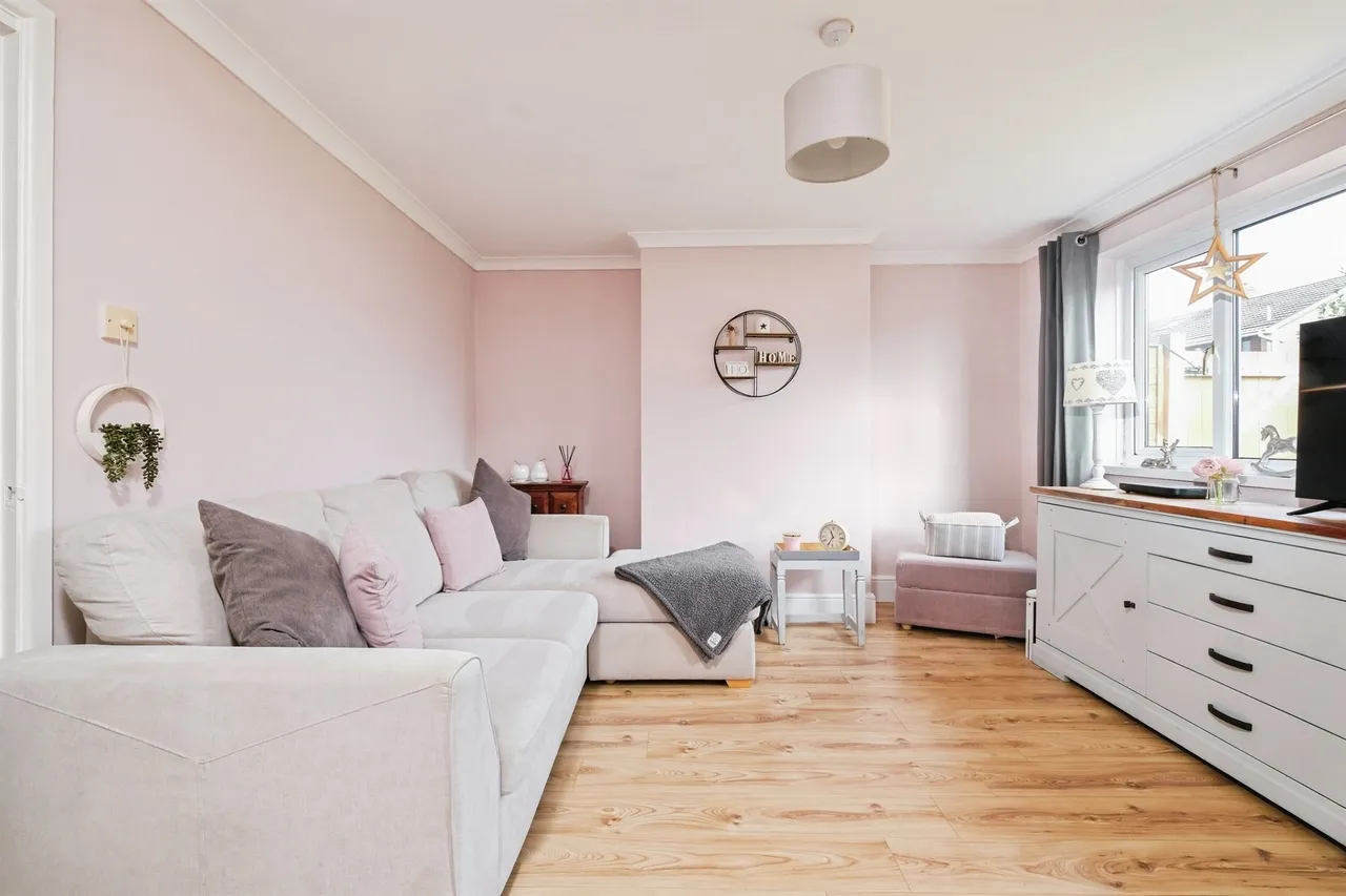 Hawthorn Close, Chepstow, NP16, photo 6