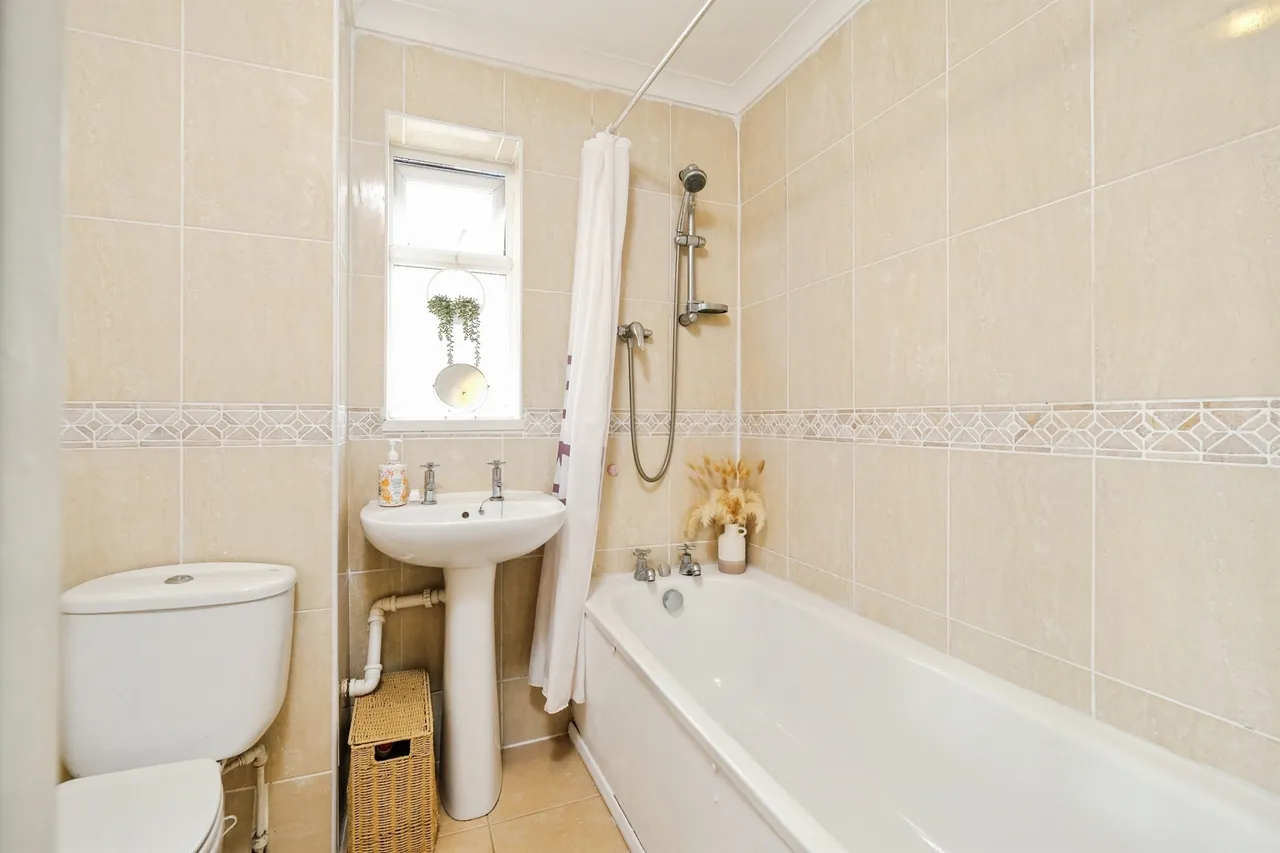 Hawthorn Close, Chepstow, NP16, photo 21