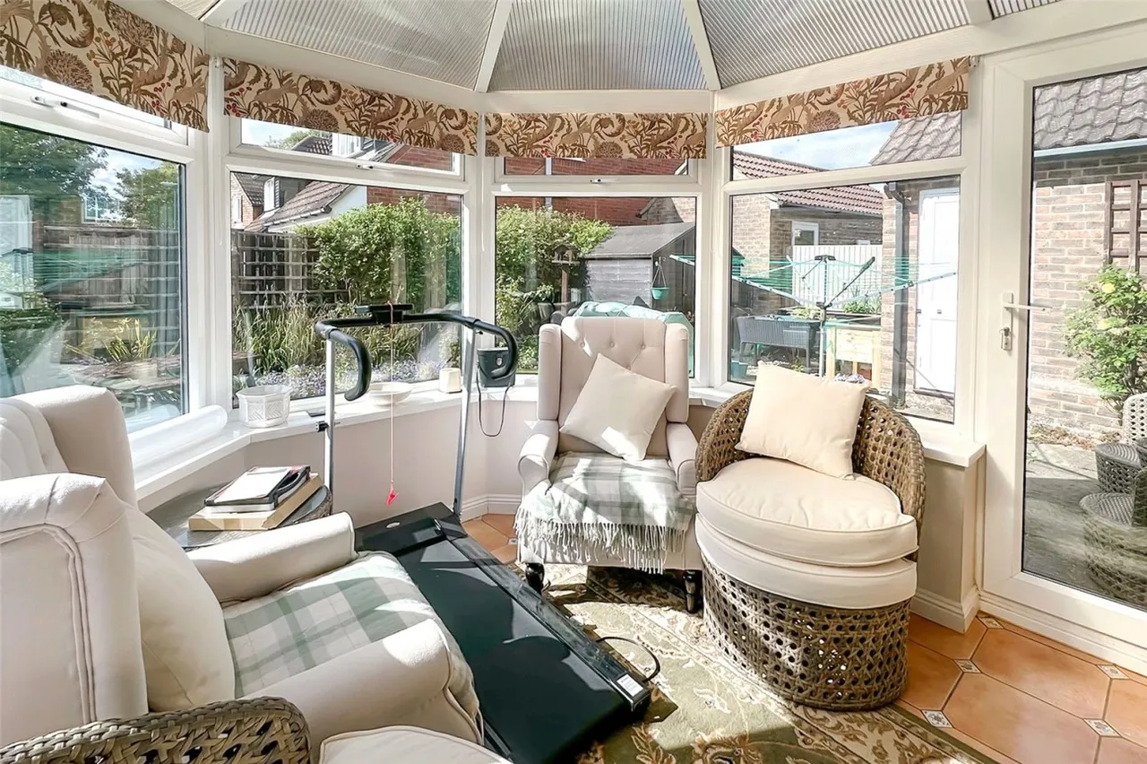 Rustington, Littlehampton, BN16, photo 16
