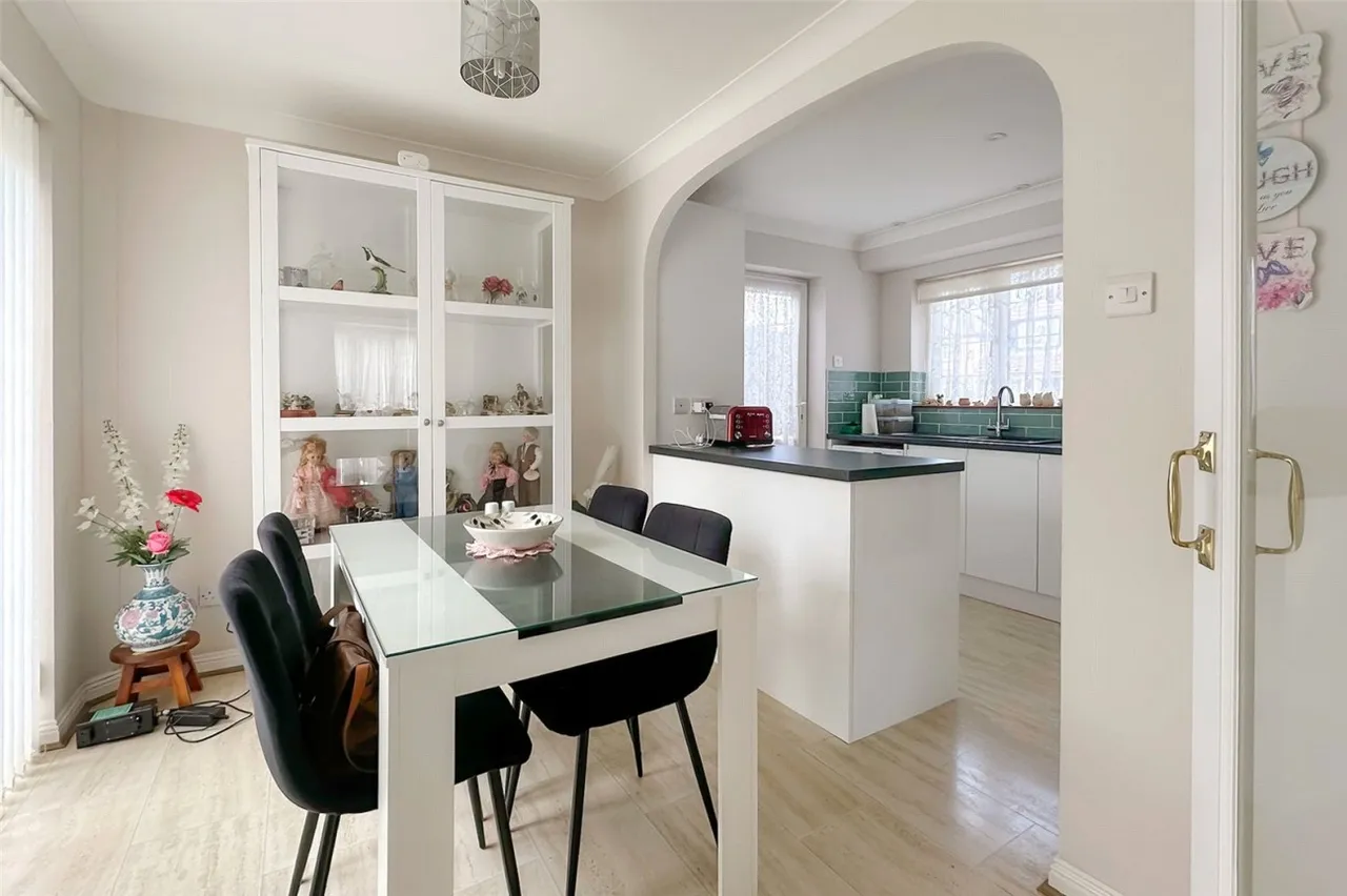 Rustington, Littlehampton, BN16, photo 11