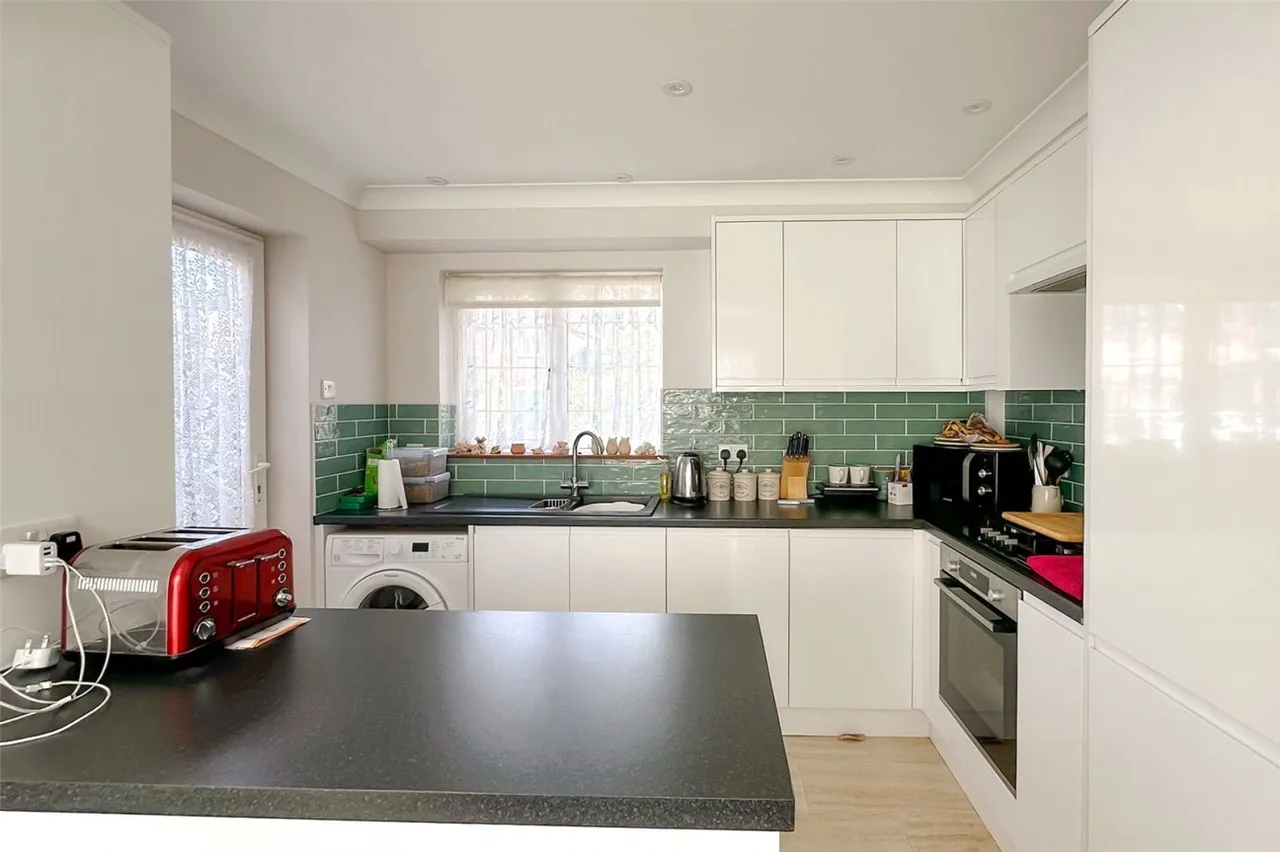 Rustington, Littlehampton, BN16, photo 17