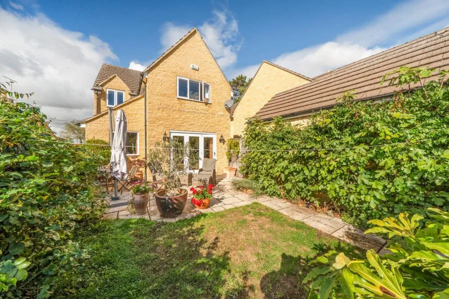 Swinbrook Road, Carterton, OX18, photo 16
