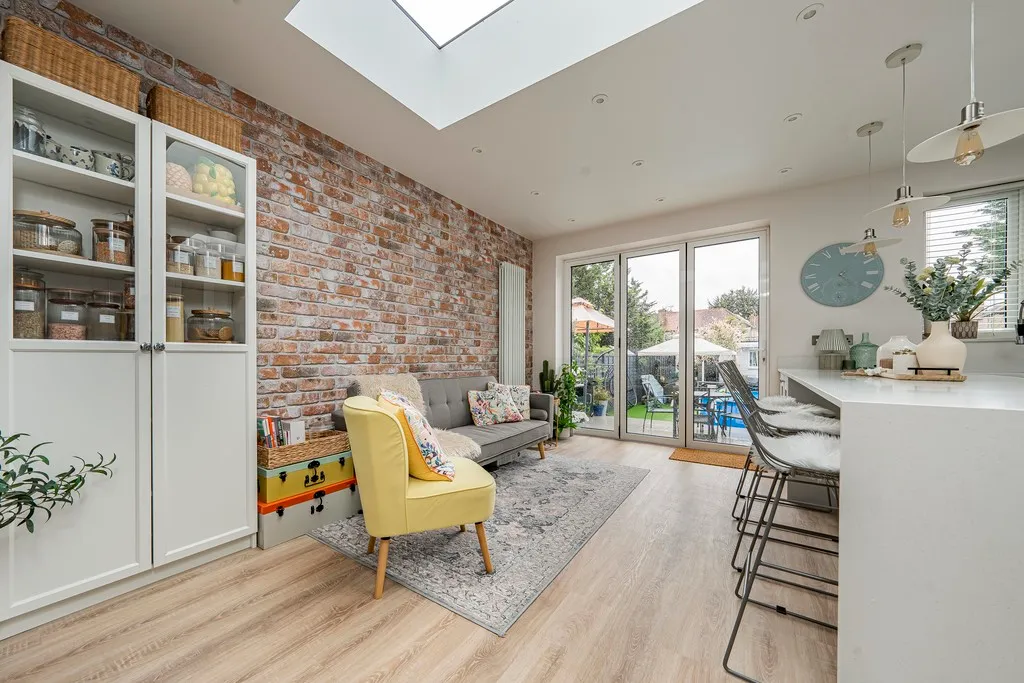 Richmond Avenue, Hillingdon, UB10, photo 7