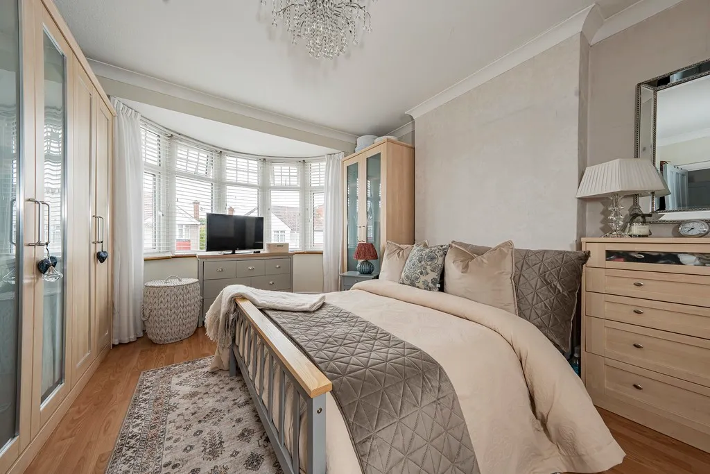 Richmond Avenue, Hillingdon, UB10, photo 14