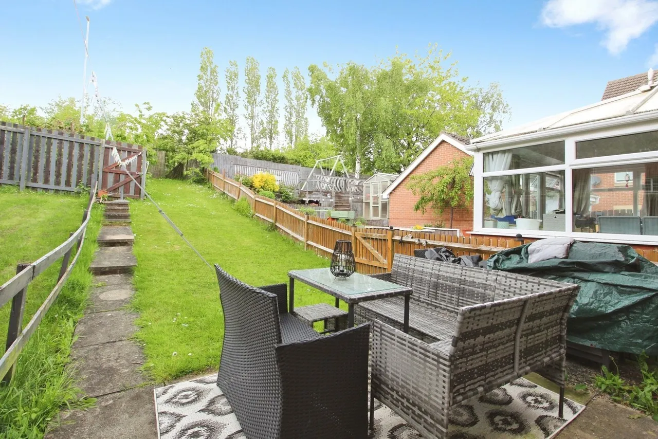 Fulneck Close, LEEDS, West Yorkshire, LS11, photo 12